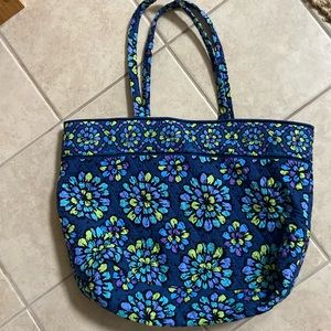 Vera Bradley tote